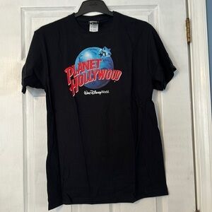 PLANET Hollywood Walt Disney World graphic tee; size medium
